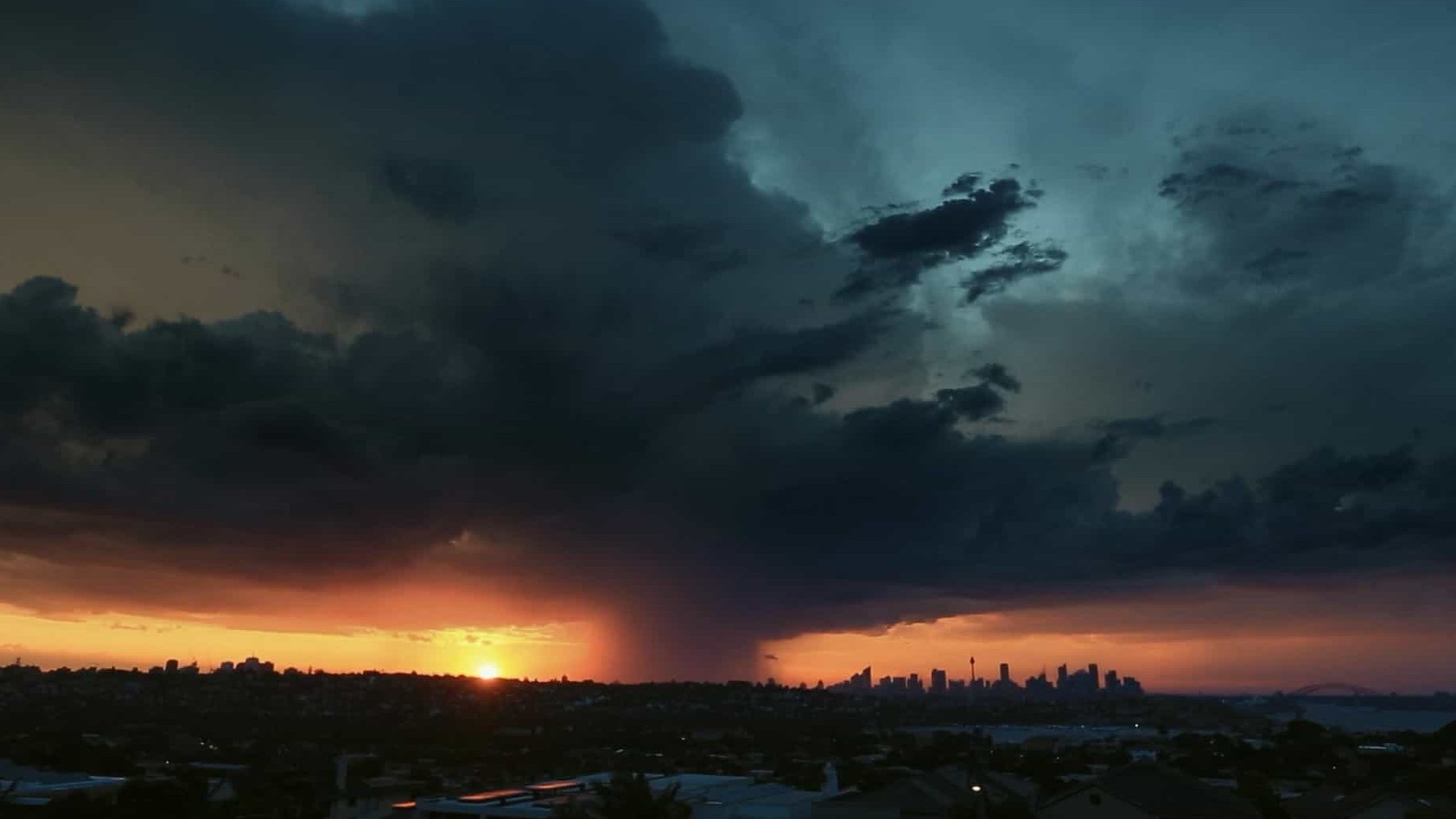 ABC纪录片《极端天气如何生存 Big Weather And How to Survive It 2020》全3集 英语中字 1080P高清网盘下载