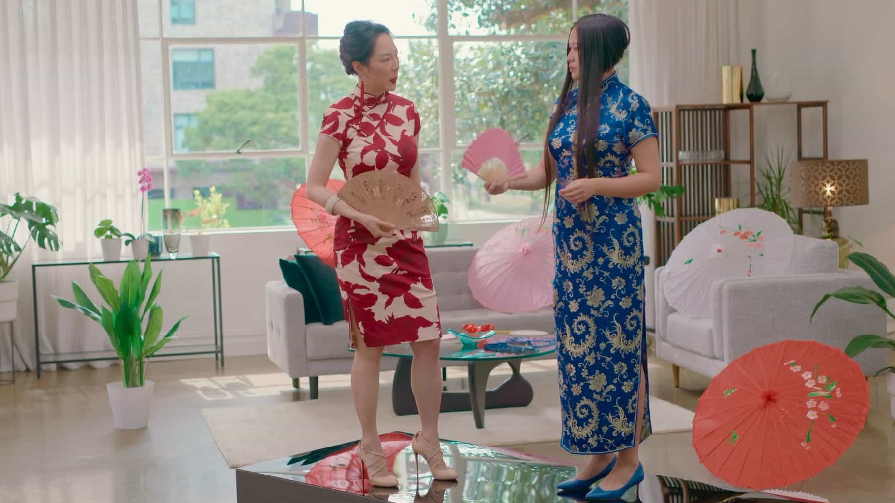 Netflix纪录片《国际礼仪指南/注意你的举止 Mind Your Manners 2022》全6集 英语中字 1080P高清网盘下载