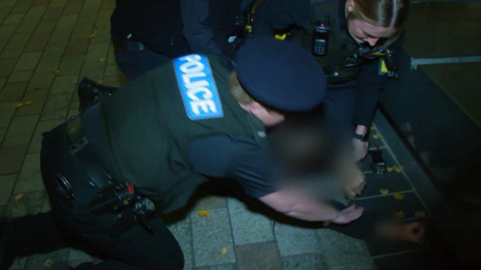 探索频道《警察生活 This Cop Life 2022》第1季全8集 英语中英双字 1080P高清网盘下载