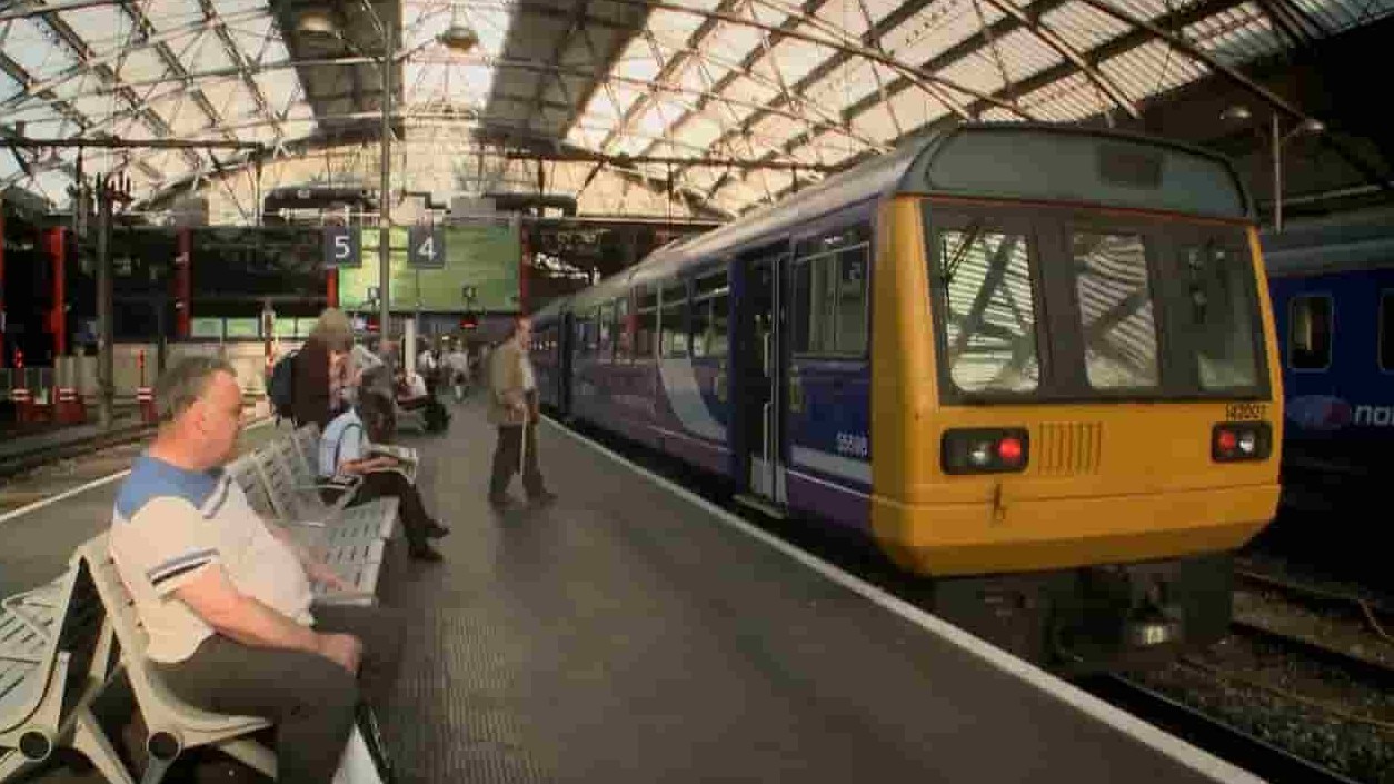 BBC坐着火车游英国《英国铁路行 Great British Railway Journey》第1-2季 全45集 英语中字 720P高清网盘下载