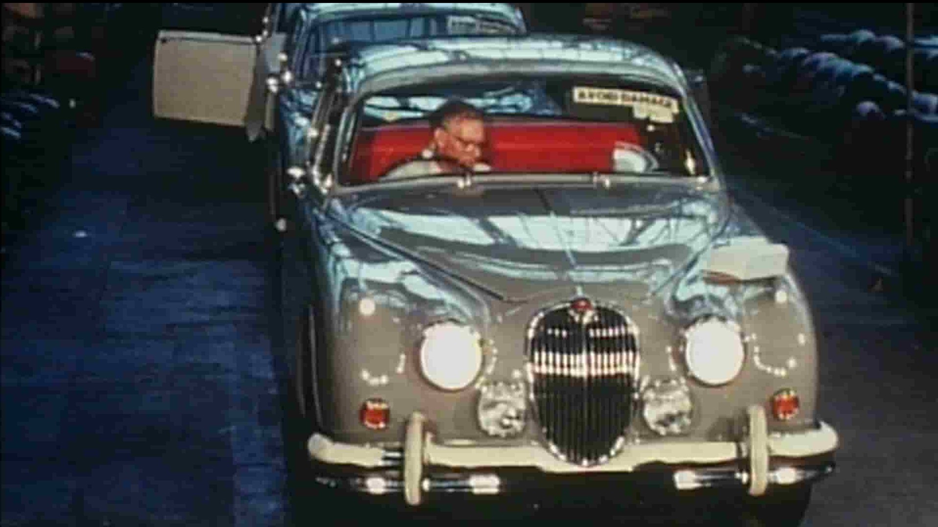 探索频道《旧货猎人：老爷车 Salvage Hunters: Classic Cars 2023》第1-8季全38集 英语无字 1080P高清网盘下载