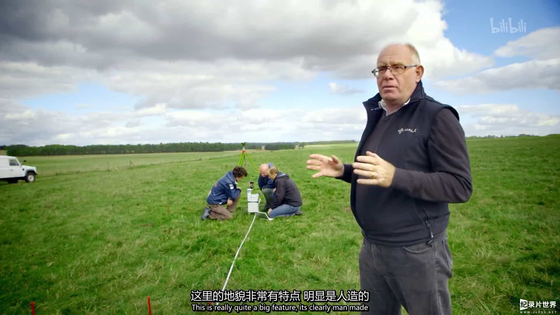 BBC纪录片《巨石阵行动:被埋藏的秘密Operation Stonehenge What Lies Beneath》全2集