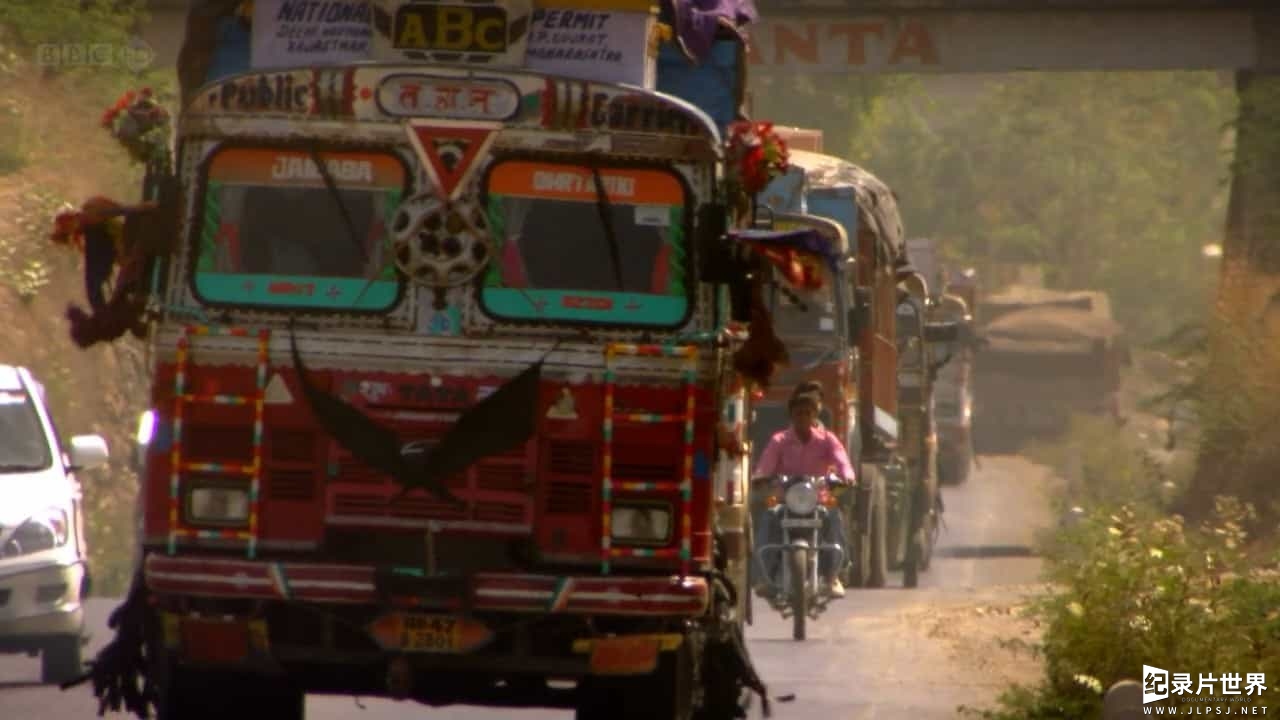 BBC纪录片《驾车看印度 India On Four Wheels》全2集