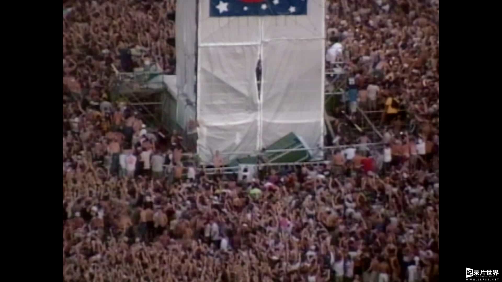Netflix纪录片《全面失控：1999 伍德斯托克音乐节 Trainwreck: Woodstock '99 2022》全3集