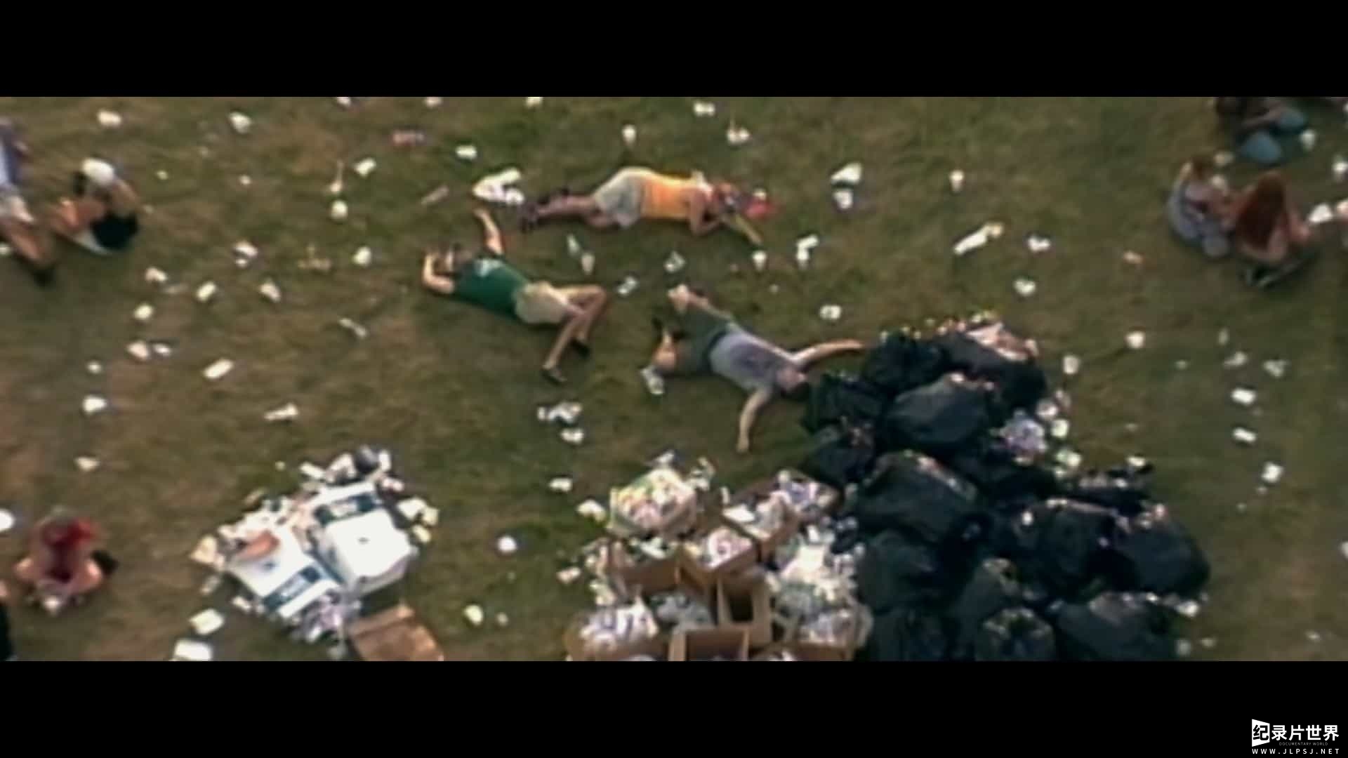 Netflix纪录片《全面失控：1999 伍德斯托克音乐节 Trainwreck: Woodstock '99 2022》全3集