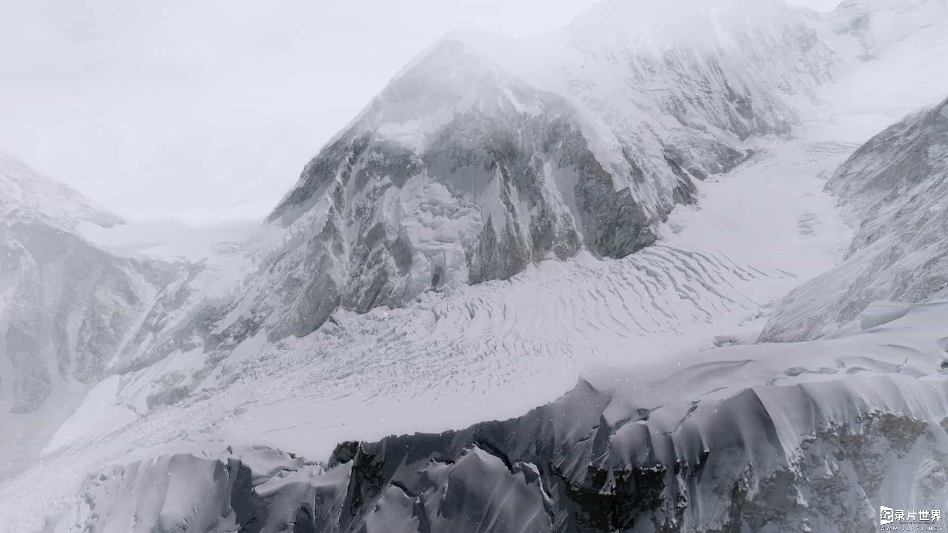 Netflix纪录片《余波：圣母峰和尼泊尔大地震/余震：珠穆朗玛峰和尼泊尔地震 Aftershock: Everest and the Nepal Earthquake 2022》全3集 