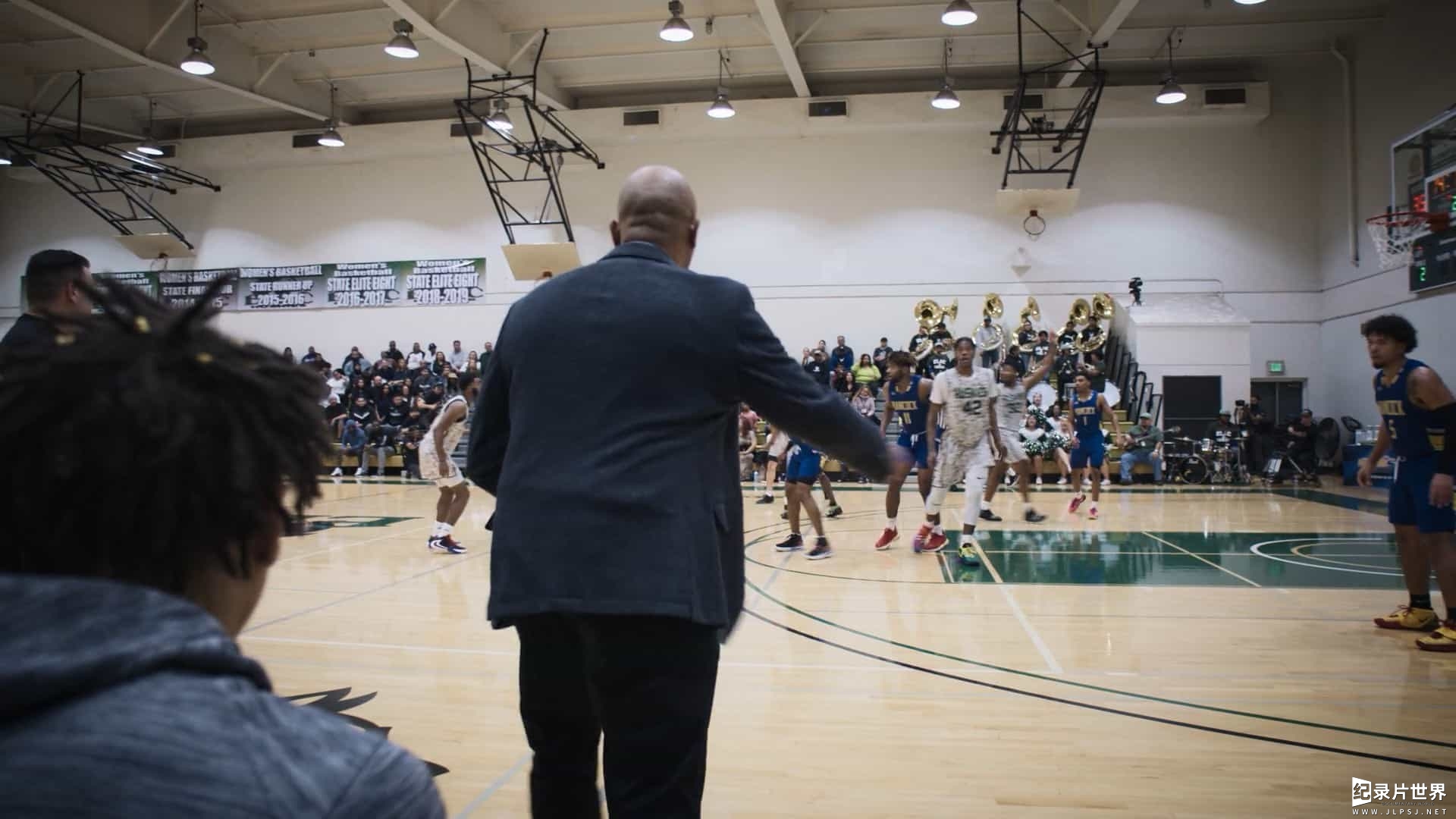 Netflix纪录片《最后机会大学：篮球 Last Chance U: Basketball 2022》第1-2季全16集