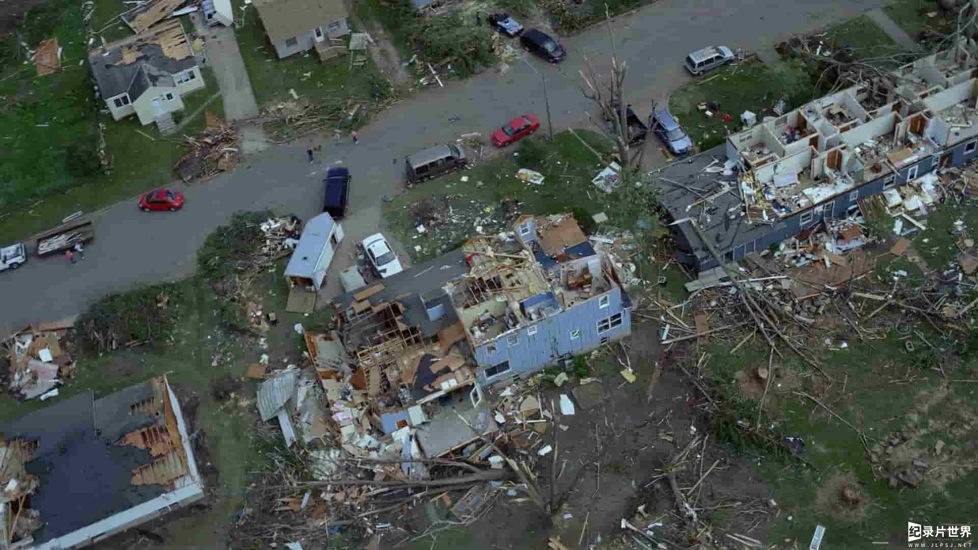 美国纪录片《追击龙卷风 Tornado Alley 2011》全1集 