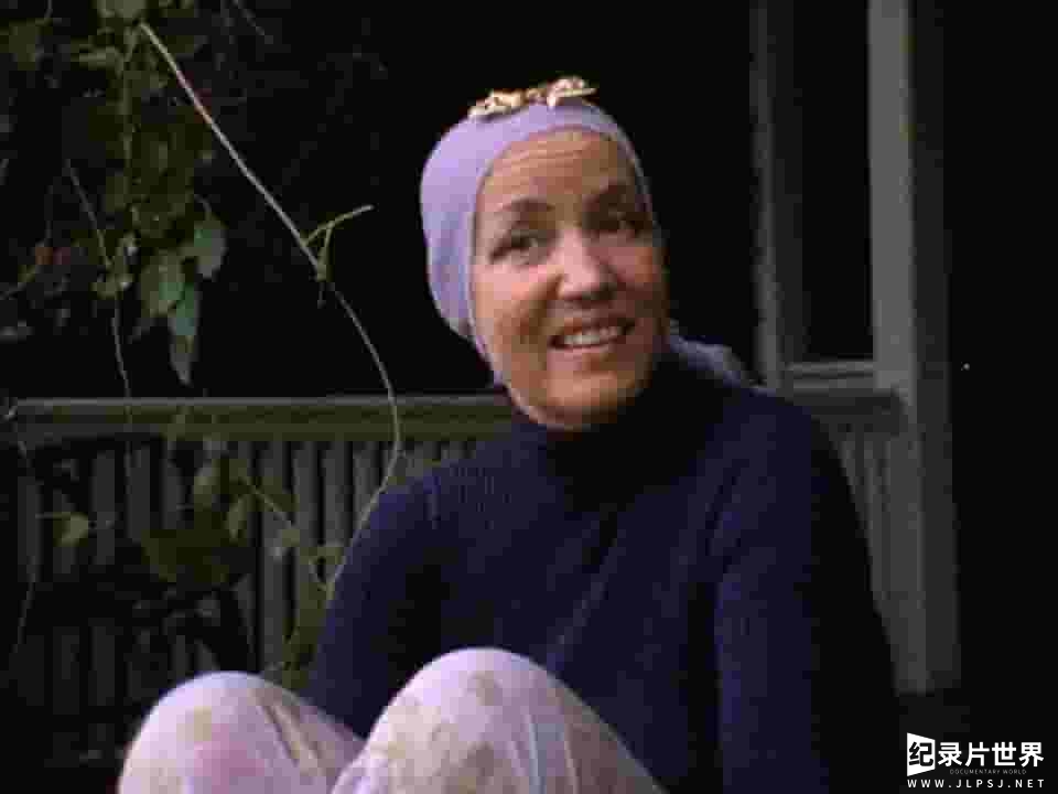 美国纪录片《灰色花园中的比尔母女 The Beales of Grey Gardens 2006》全1集 